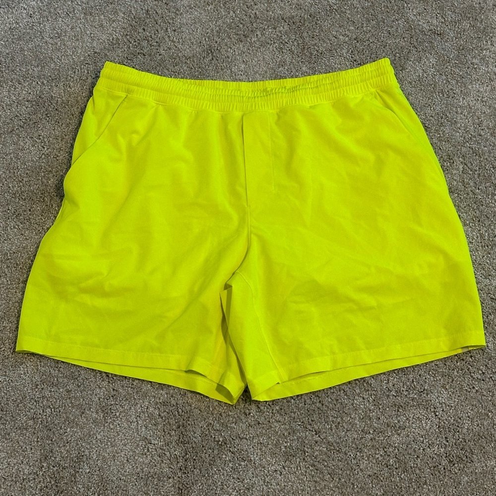 Mens Neon Lululemon Athletic 7” inseam Shorts Lined XXL